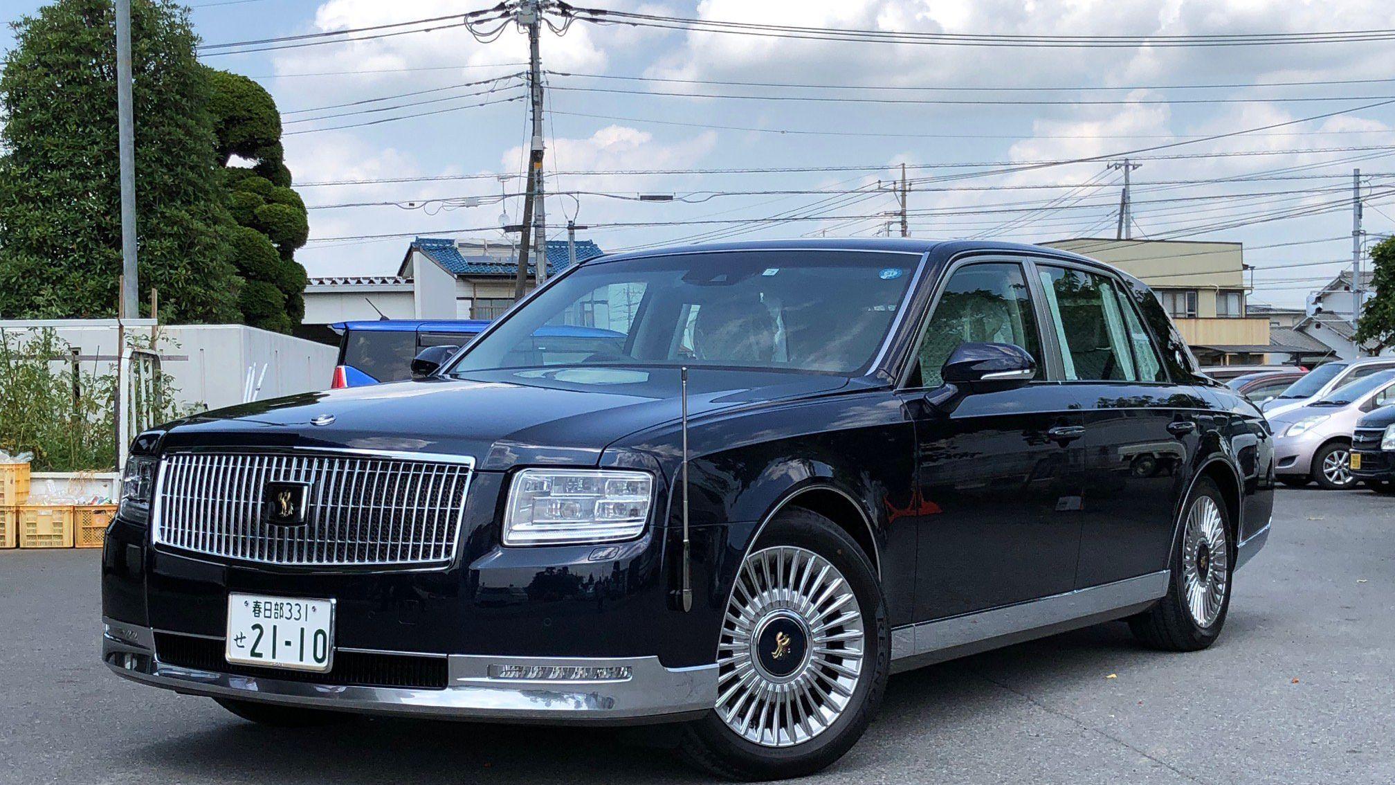 扮猪吃老虎的四款豪车，第一款为总统座驾，第三款为皇室专用