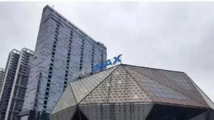 贵阳越界影城靠“吒儿”逆天改命！场场爆满，日入20万