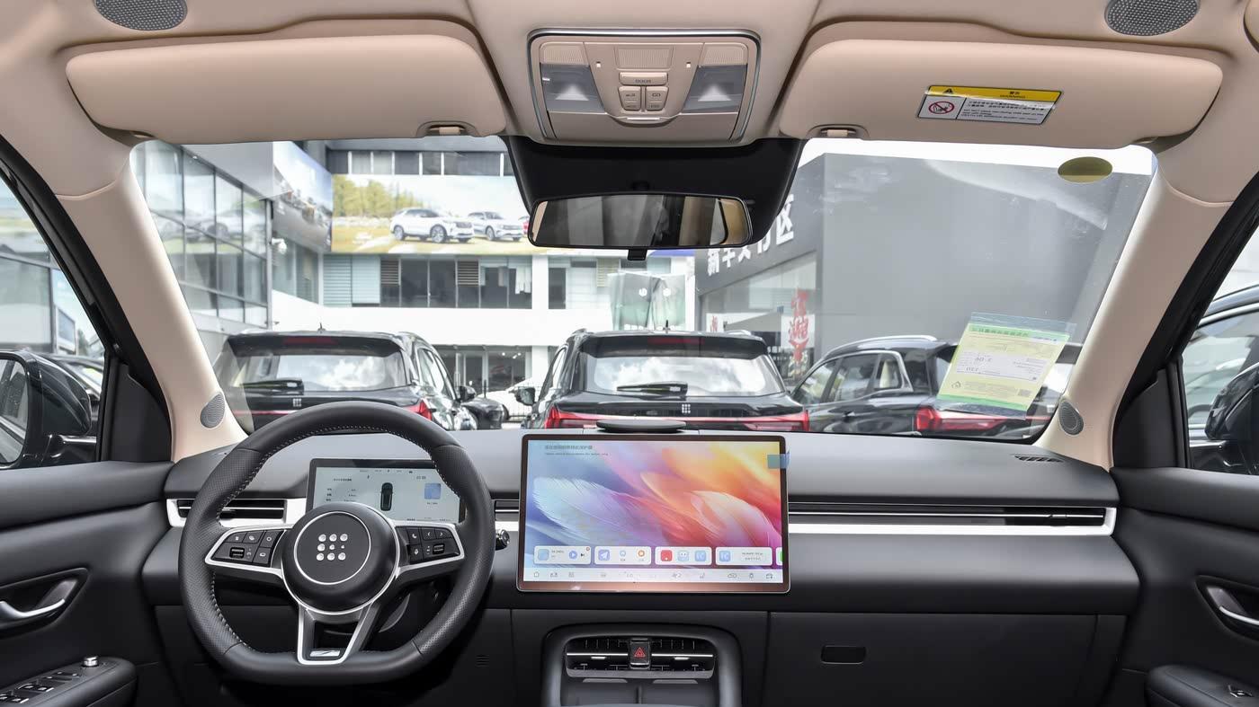 新款蓝电E5 PLUS开启预售！网友：史诗级加强，直接冲