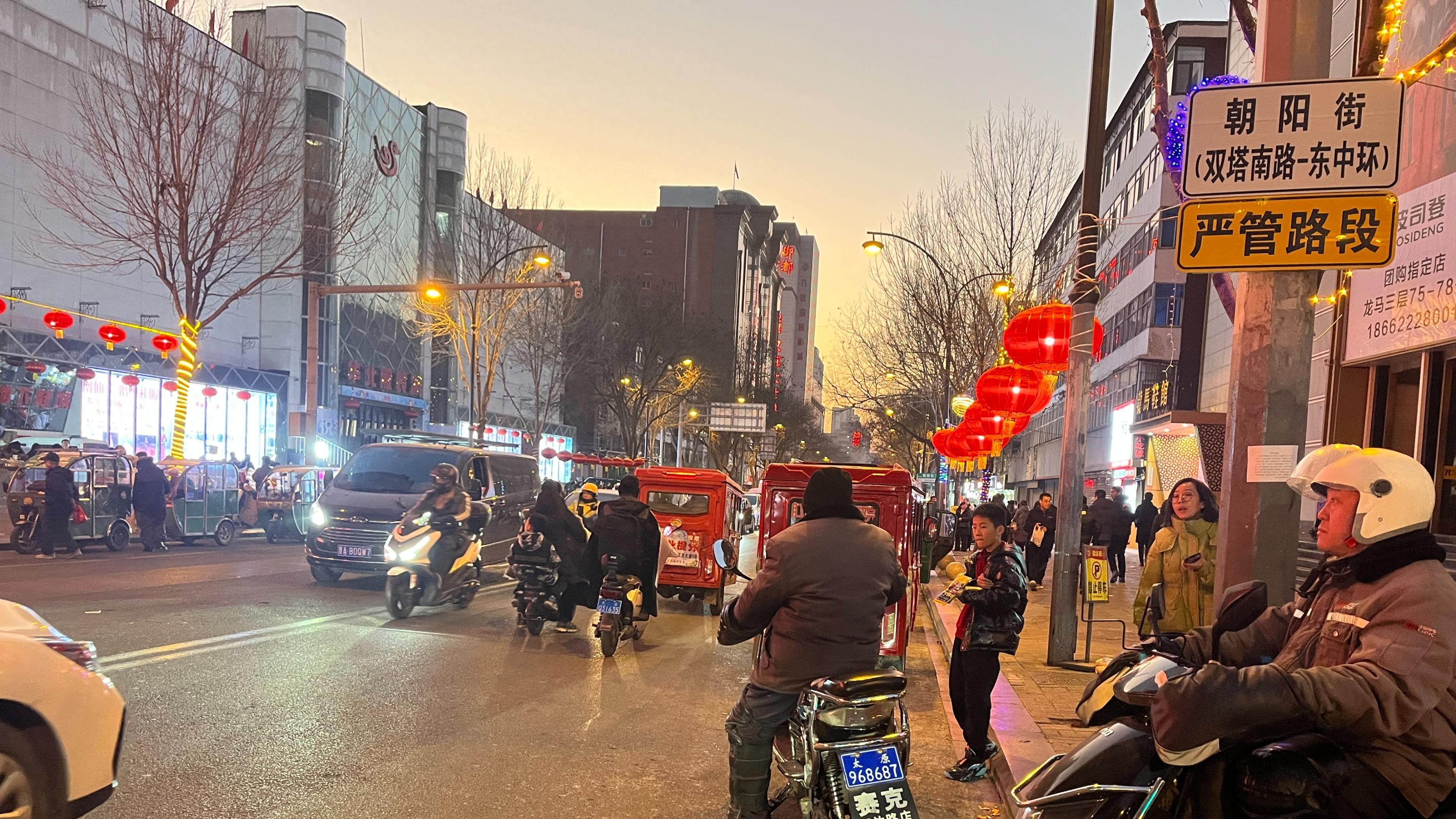 太原朝阳街恢复5趟公交，抢先地铁一号线通车，3趟公交改线不再来