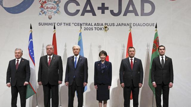 五角大楼声称，中蒙边境的中国三个新导弹发射井，或已装载100枚导弹