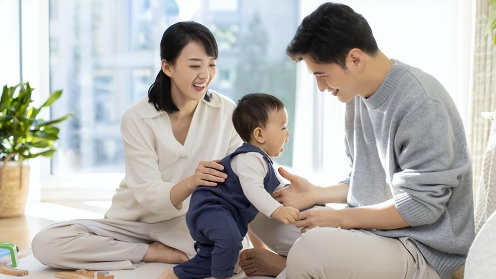 100%娟姗奶源，金领冠塞纳牧娟姗有机奶粉教你如何选择一款好的奶粉