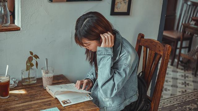 致每一个温柔而坚韧的女孩：12句话，愿你活出自己最美好的模样