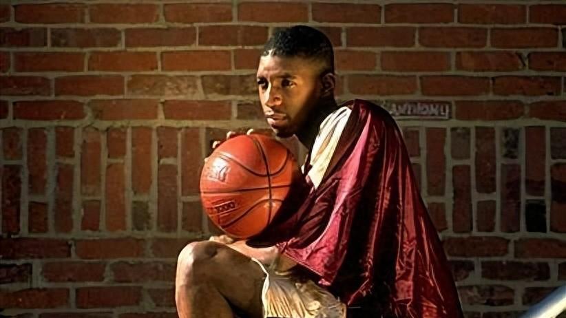 麦迪发文代言《传奇新百区-盟重神兵》，带你开启热血冒险新篇章！