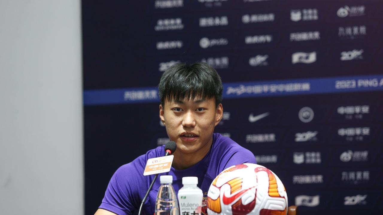 1-1！中国球员留洋欧洲爆发，替补登场一分钟就破门，打入绝平球