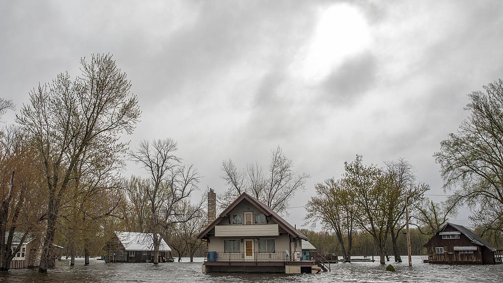 荒野屋宇的“长生诀”：在风雨中守护一座房子的百年光阴