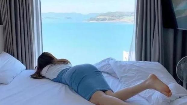 婚后十年，我每周都会偷偷"消失"两晚，我一直不敢跟我老公说。