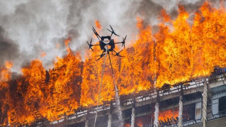 透视香港火灾背后：中国“空中消防队”还有多远？