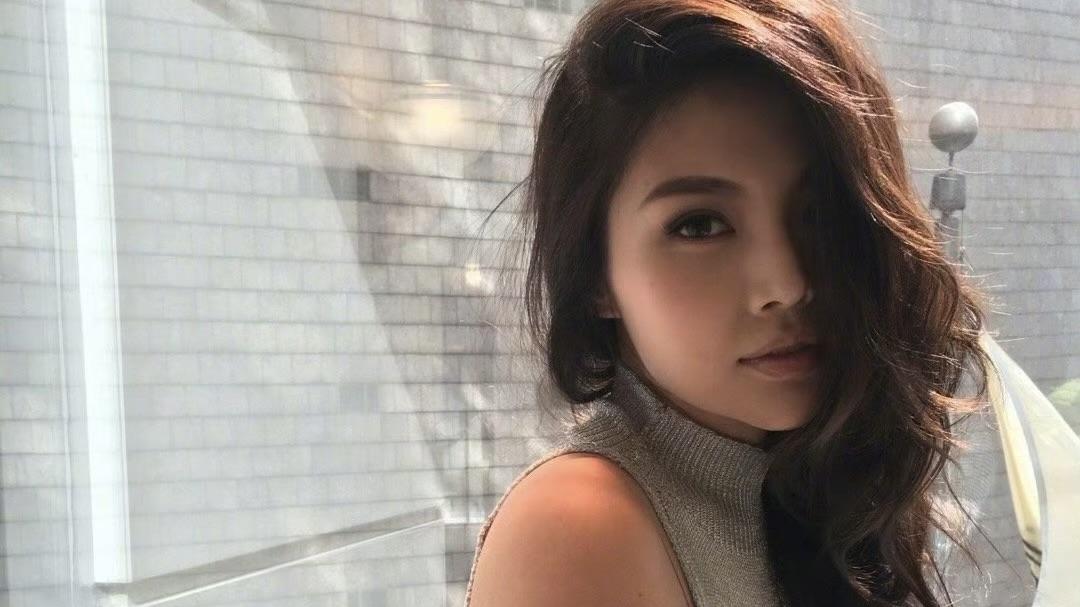 徐冬冬“朵拉头”引爆全网：短发灵动，美出新高度！