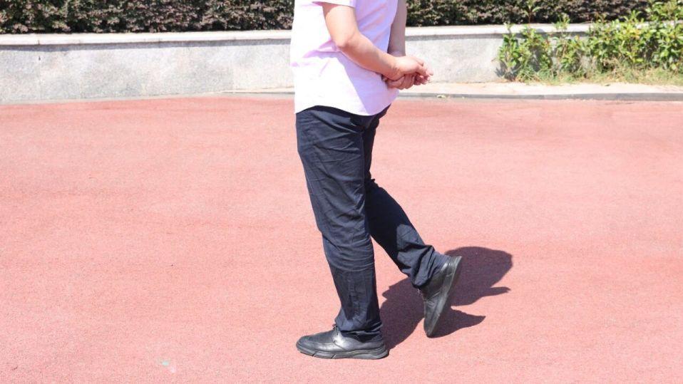 血栓来临，手脚先知！医生提醒：手脚出现5大症状，需警惕血栓