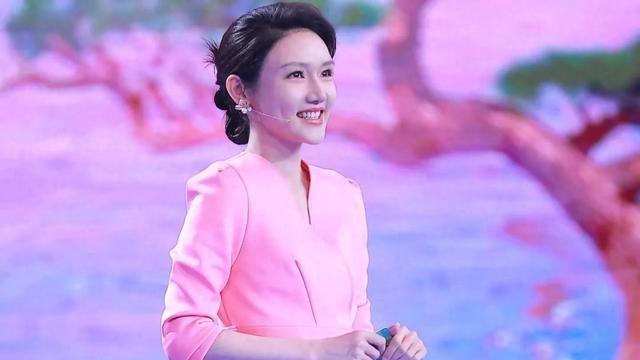 “央视穷鬼”龙洋，无车无房，高择偶标准，现状怎样