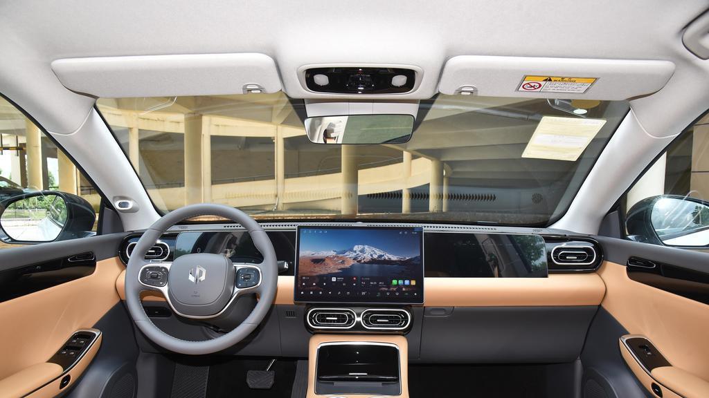 纯电中大型轿跑——零跑C01更香，补贴后只要10.48万元！