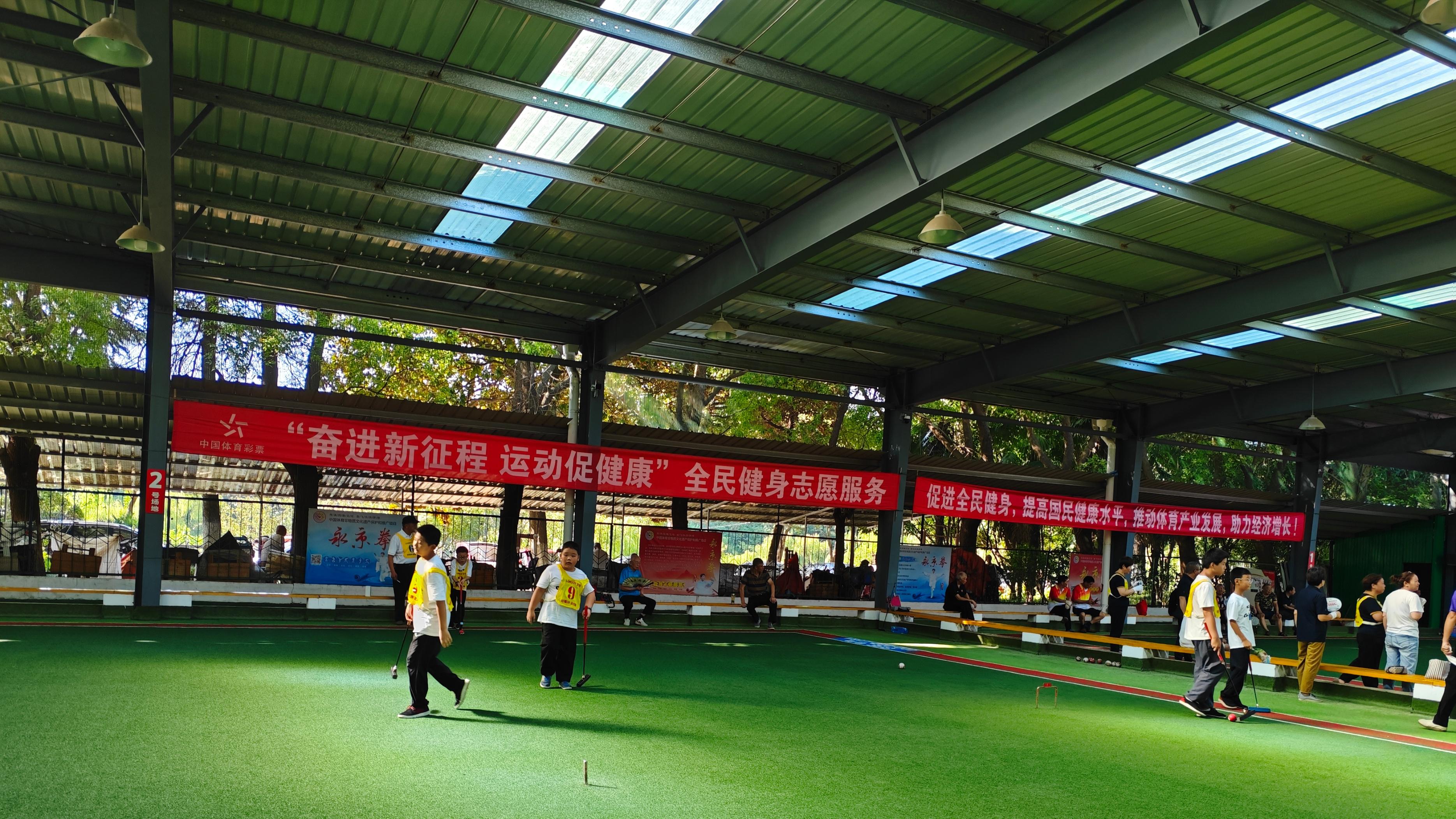 门球场上折翼的“海陆空”，有航母吗？话说球场的瞬息万变！