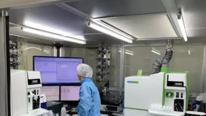 湖北企业花4600万买技术，芯片材料被外国卡住喉咙，国产替代能闯出新路？