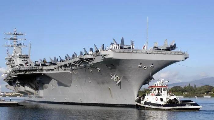 别开枪，是我！美航母主动打开定位