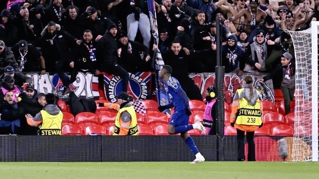 利物浦爆冷出局！多纳鲁马神扑救主 拜仁巴萨强势晋级欧冠八强