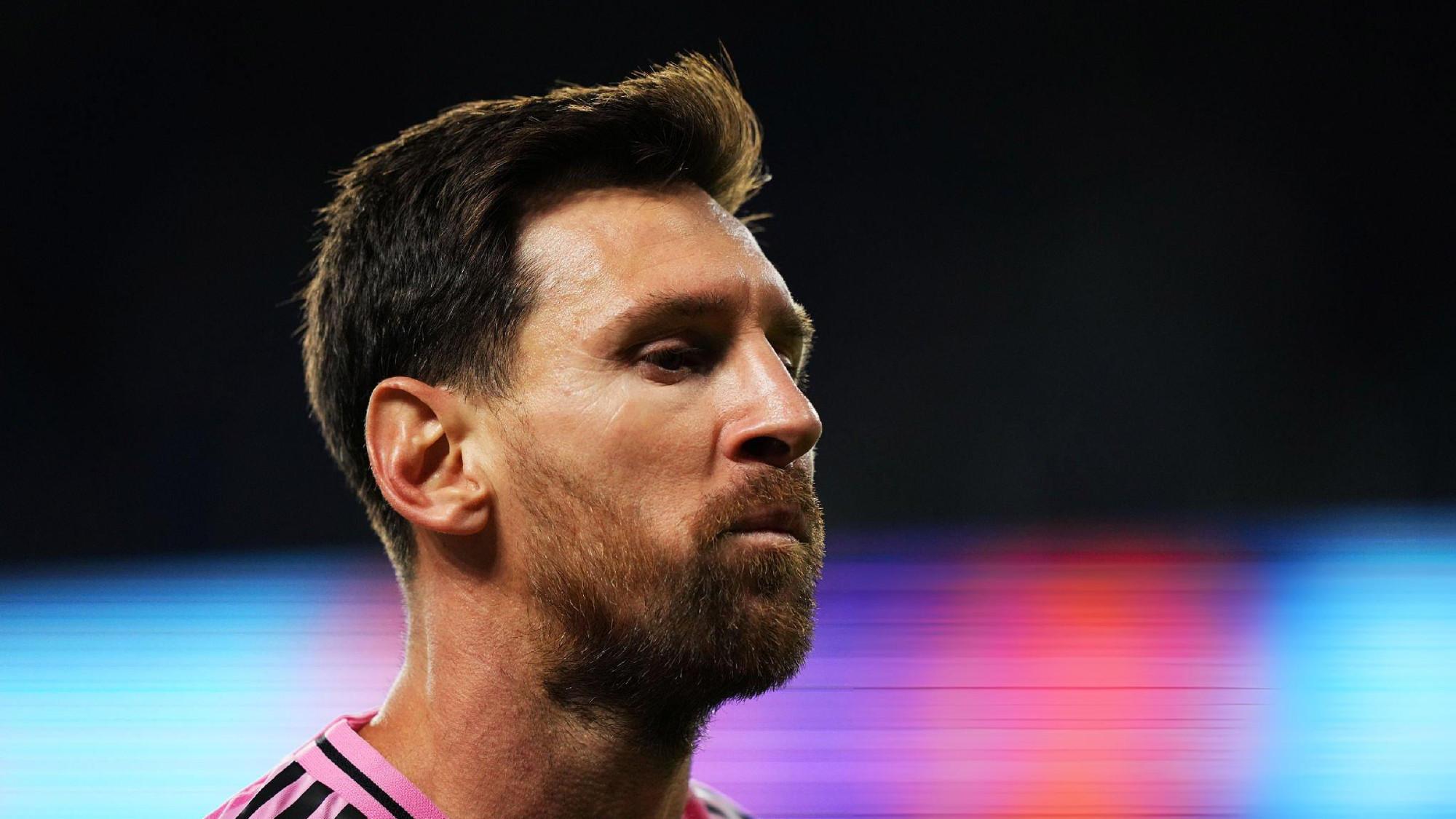 梅西1进球3助攻！满分10分！带队淘汰强敌晋级、继续争冠！