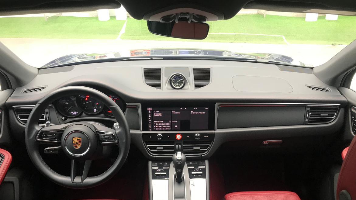 40万出头入手一手Macan，圆梦保时捷SUV！