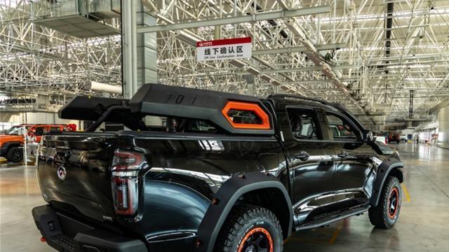 买个原厂改装皮卡长城炮黑弹版，让我有了不一样的想法