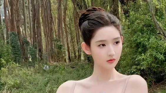 从绯闻女王到综艺清流：王玉雯“拒让座”逆袭，观众狂赞“反POGO教科书”！