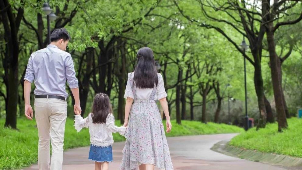 理想的夫妻年龄差原来是这个数字，背后的原因出乎意料！