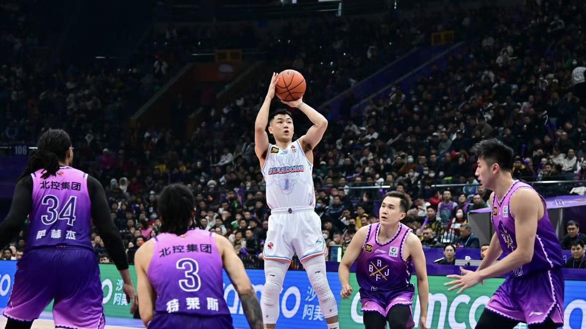 CBA季后赛6队晋级八强：上海104-103加时绝杀广东，北控淘汰山东