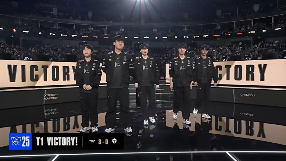 T1完虐滔搏挺进决赛，自去年八强赛起TES面对LCK赛区战绩为0-15！