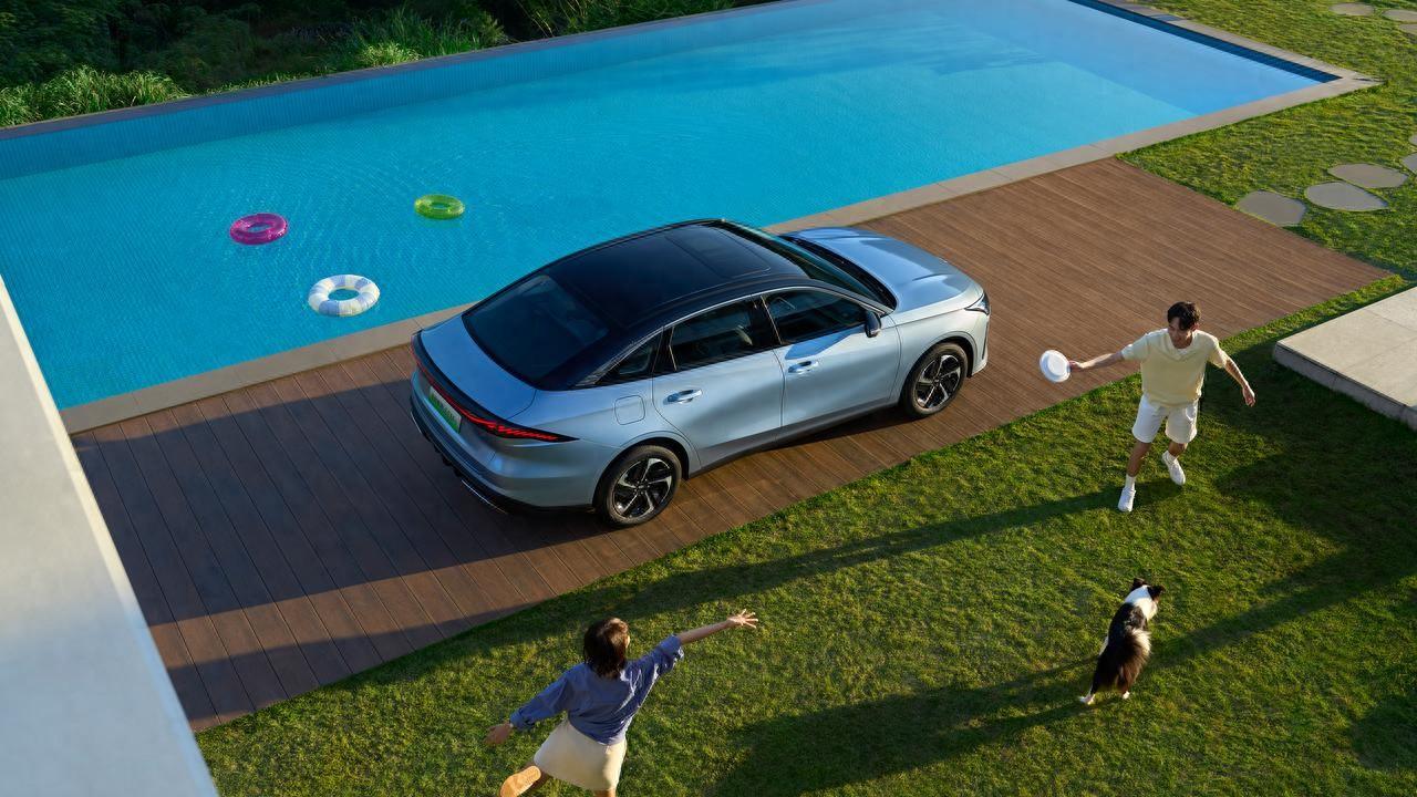 年轻人第一台车怎么选？银河 L6 EM-i 解决预算需求两难