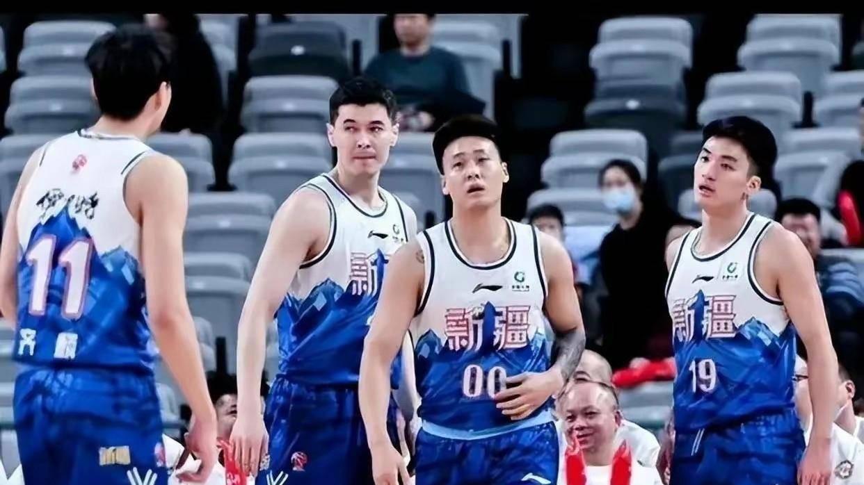 杜锋的抉择：家乡？家庭？还是荣耀？