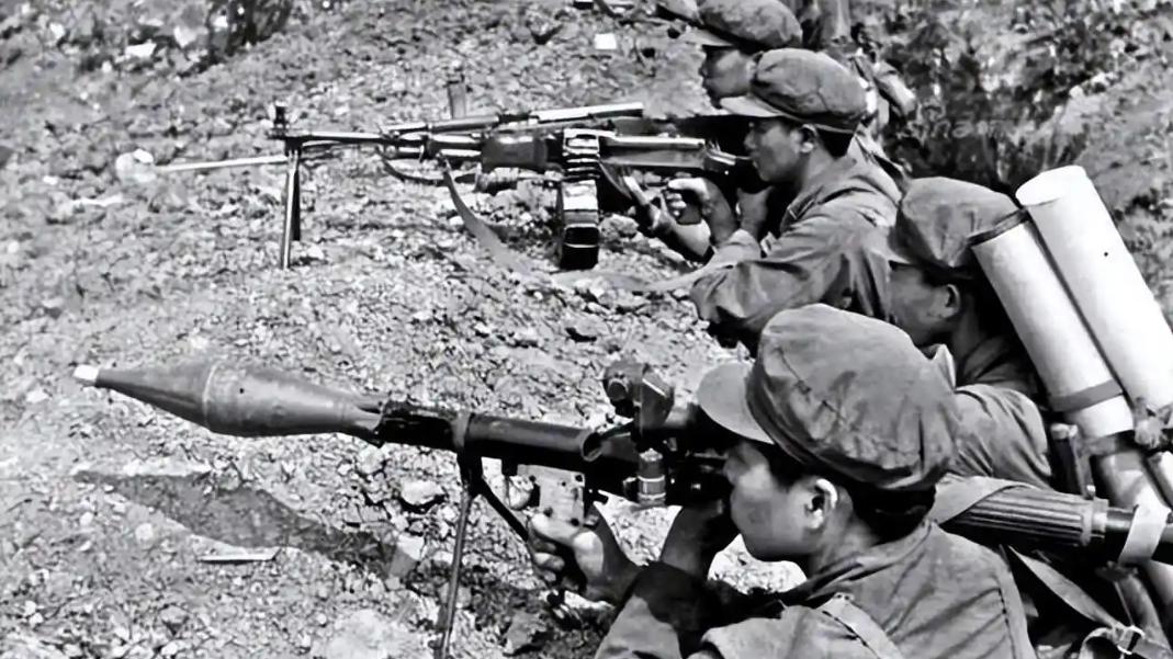 南疆血战，15勇士vs400敌军：李海欣高地的生死6小时