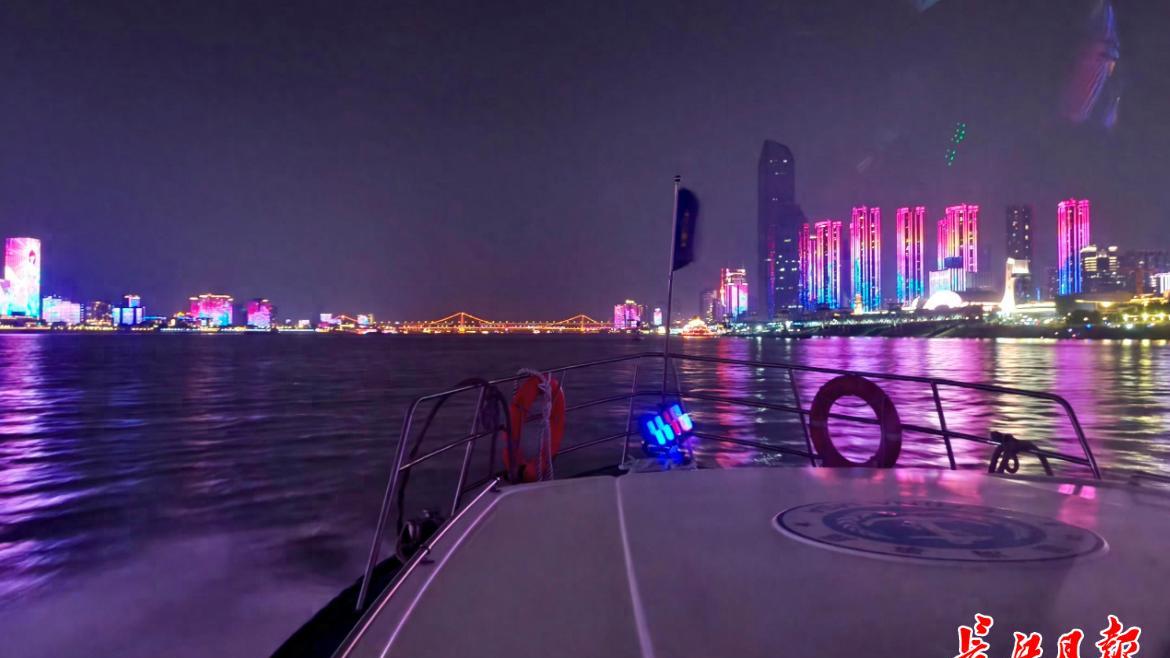 禁鸣实施3日，长江汉江20公里江面夜间无鸣笛声