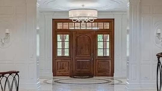 ​中西部标志性房产：2875 Chagrin River Rd之旅