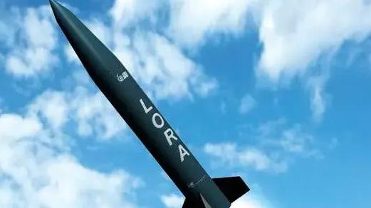 以色列LORA近程弹道导弹强在哪里，为何会受到印度的青睐？