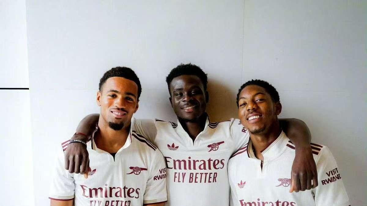 新赛季英超和欧冠，央五转播场次少，咪咕和爱奇艺版权大战