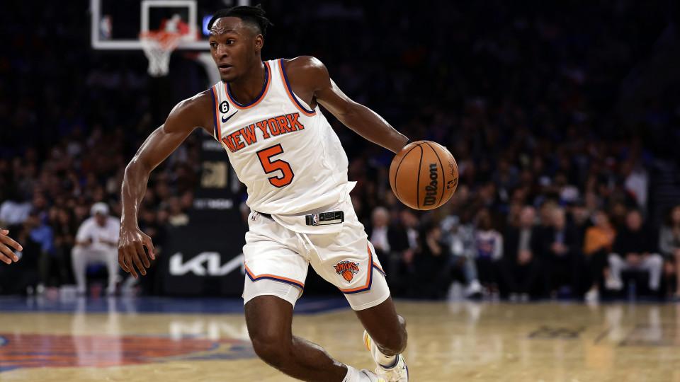 哈登引领绝地反击：快船逆境重生，韧性铸就胜利