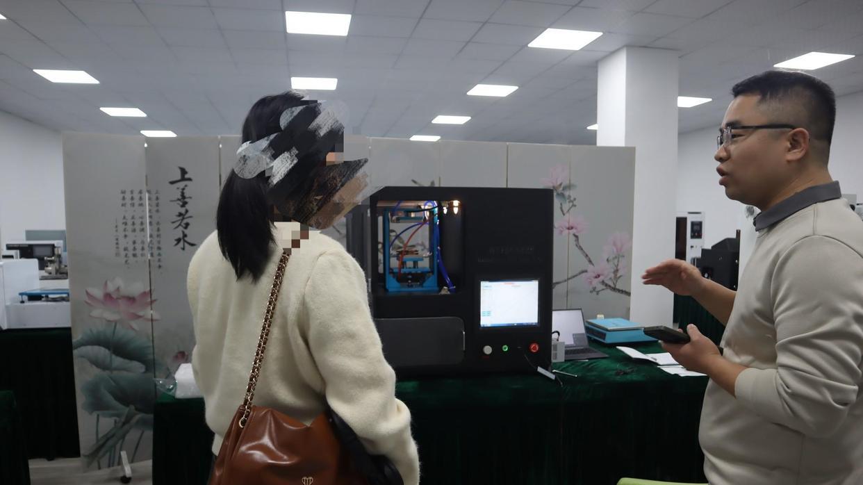 瞬态平面热源测试机：上海徽涛为宁波某某有限公司达成合作