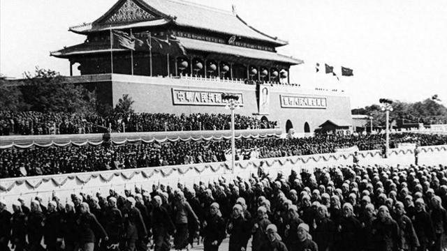 44年刘少奇建议军队改名为“解放军”，毛主席拒绝，事后才懂高明