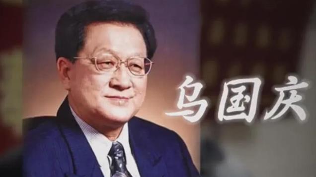 同样演“警察”，将66岁丁勇岱和68岁张丰毅放一起，差距就出来了