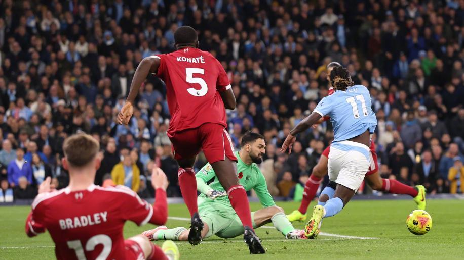 瓜帅找到梅西接班人！哈兰德破僵局，多库世界波，曼城3-0利物浦