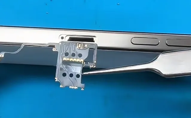 iPhone卡贴机划时代意义！有锁机的eSIM部分变成无锁~