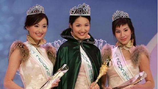 “婚变” 乌龙！王祖蓝李亚男打破世俗眼光，诠释别样婚姻幸福