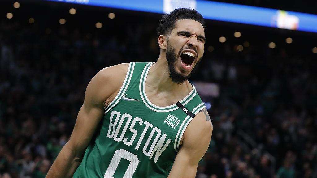 不可思议！2月24日，NBA传来2大重磅消息