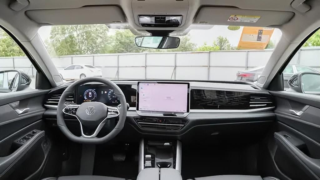 限时优惠18.99万起，解析上汽大众帕萨特Pro