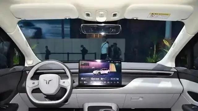 红旗天工06开启预售：900V平台+L2.9智驾，“技术流”纯电SUV
