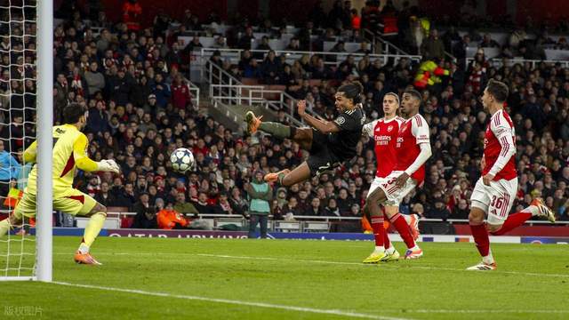 阿森纳客场挑战切尔西前瞻，矛尖盾利摆大巴，一切皆有可能！