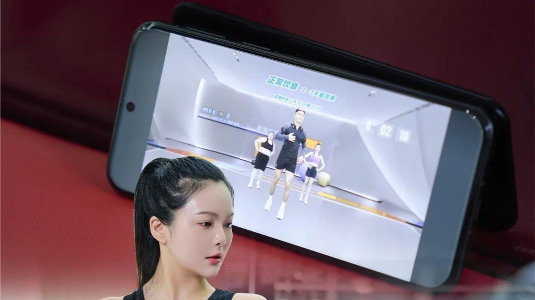 华为Pura 80 Pro+搭载鸿蒙5.1，让健身过程也能美美的分享