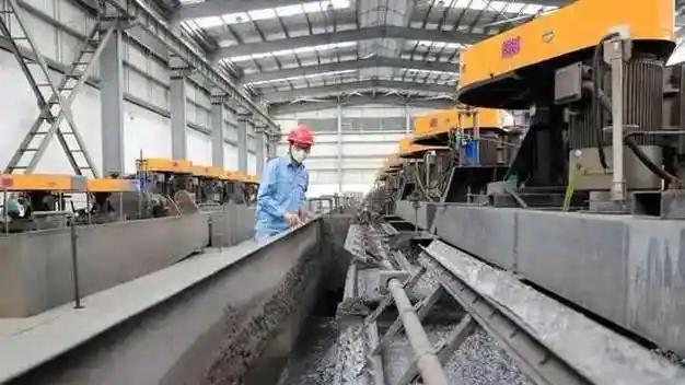 中金黄金矿难6名大学生溺亡！涉事工厂已停产，67%利润来源悬了