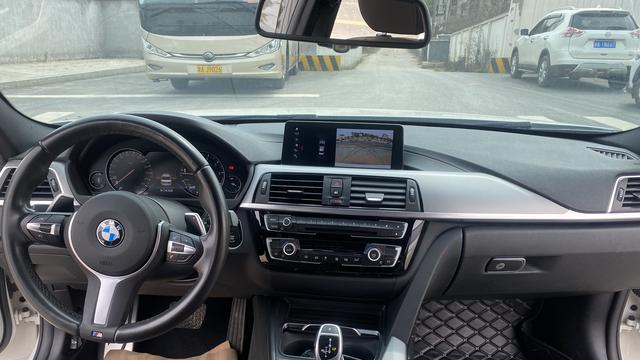 几个W圆梦宝马3系，19款曜夜版，感受操控乐趣！