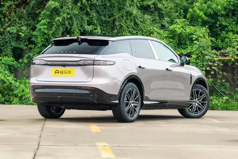 全新岚图知音：全系800V+5C超充，续航至高901km，20.29万起