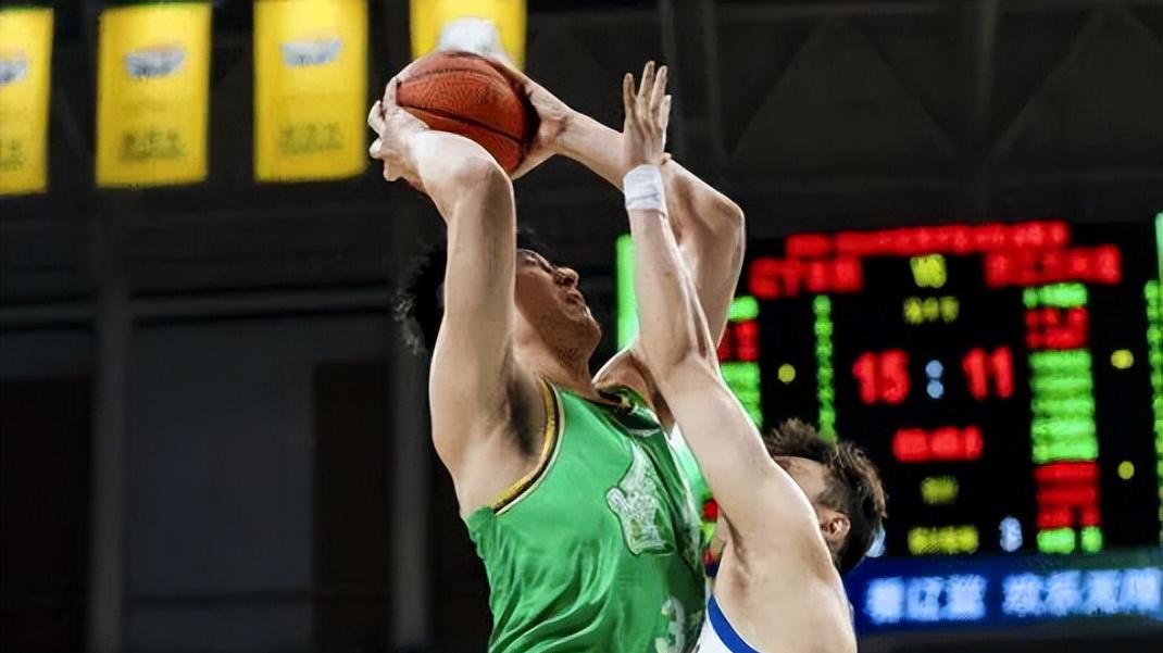 辽宁力克广厦！杨鸣点出赢球关键，不是战术是这两个字